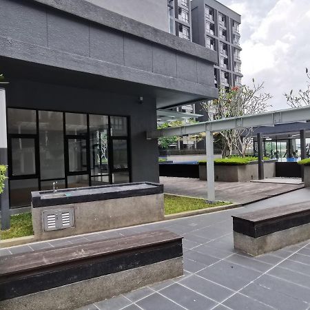 Alocasia Geniehome 3Br Free Wifi @ Utropolis Shah Alam Eksteriør billede